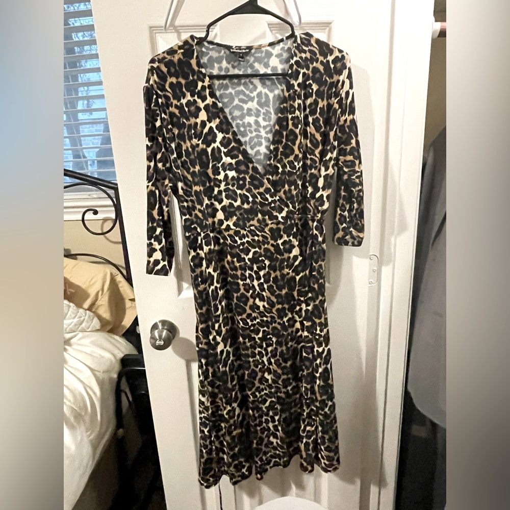 Isabella Oliver maternity leopard midi wrap dress size 3 (size 8)